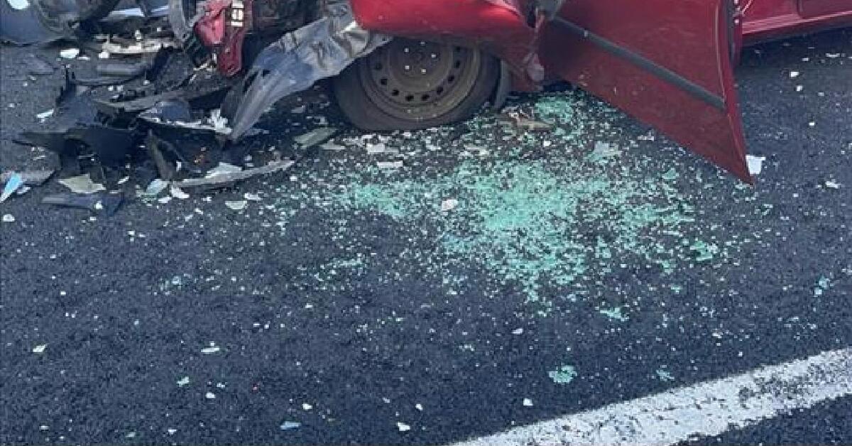 State Police Investigating Crash on Parkway in Clark with Serious Injuries